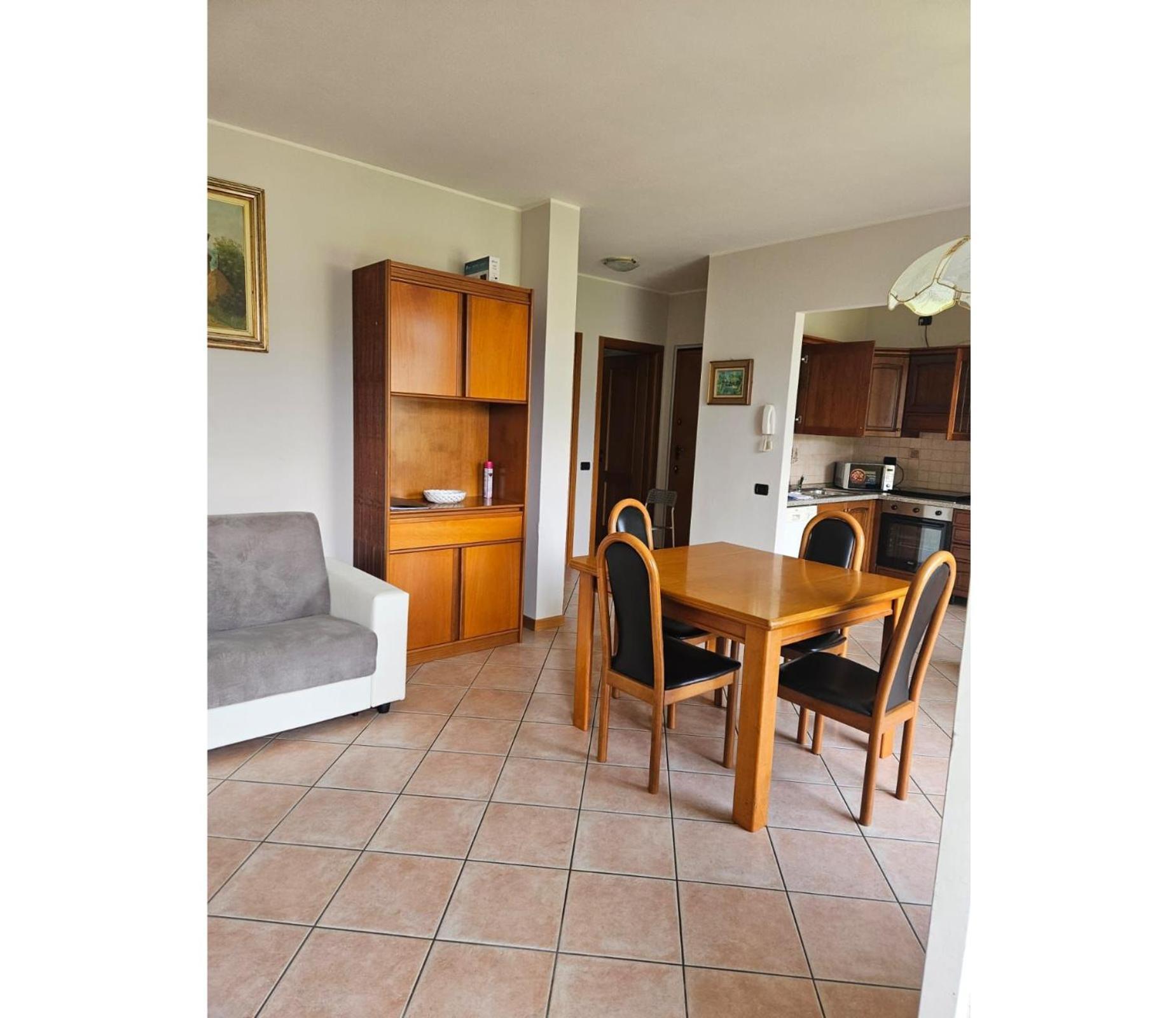 Apartment With Garden And Garage Dongo - Larihome A28 Exteriér fotografie