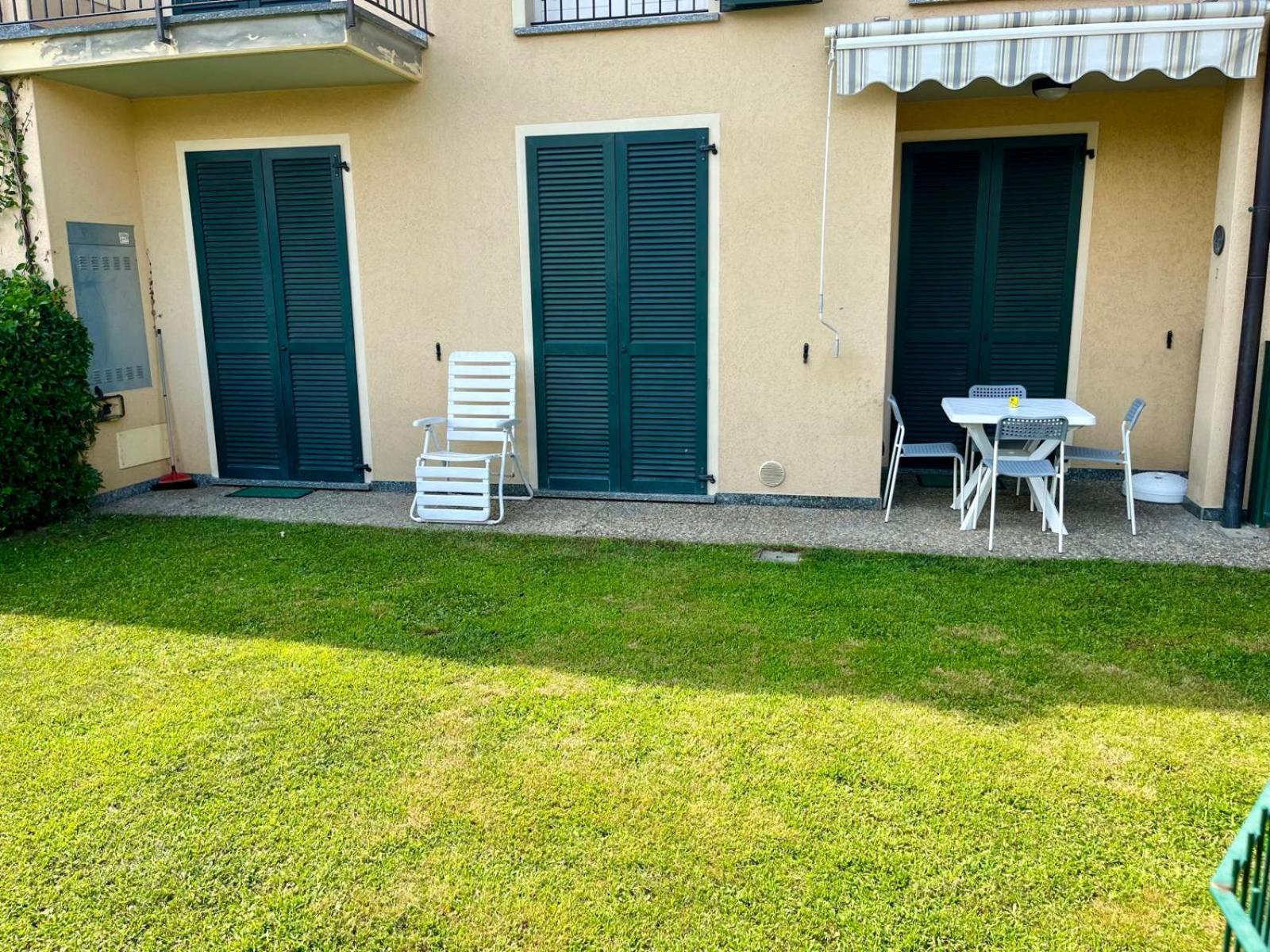 Apartment With Garden And Garage Dongo - Larihome A28 Exteriér fotografie